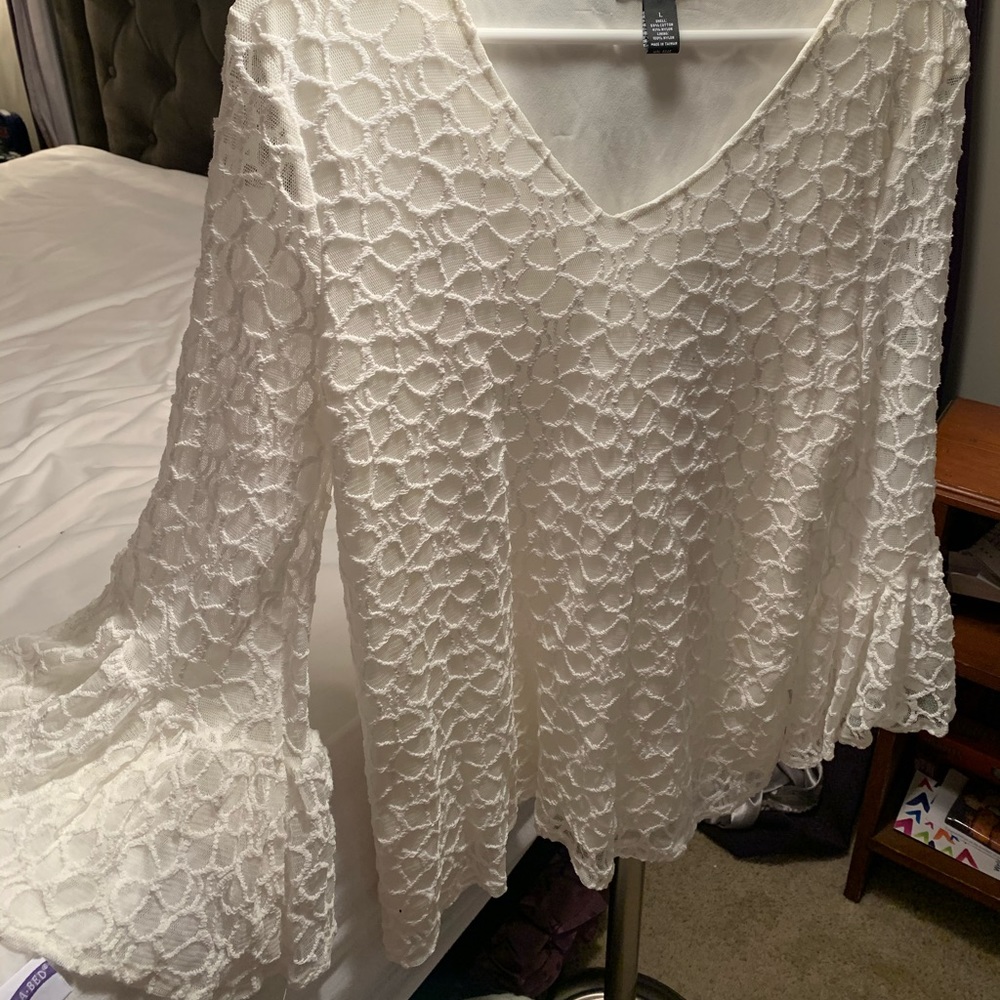 Bell sleeve v neck top-only worn once